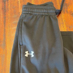 Boys Under Armour Size YTH Medium Jogger Pant